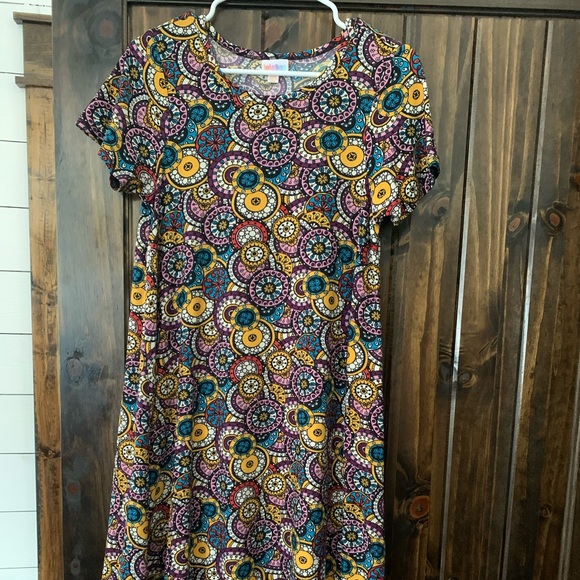 XXS LuLaRoe Carly - Picture 1 of 3